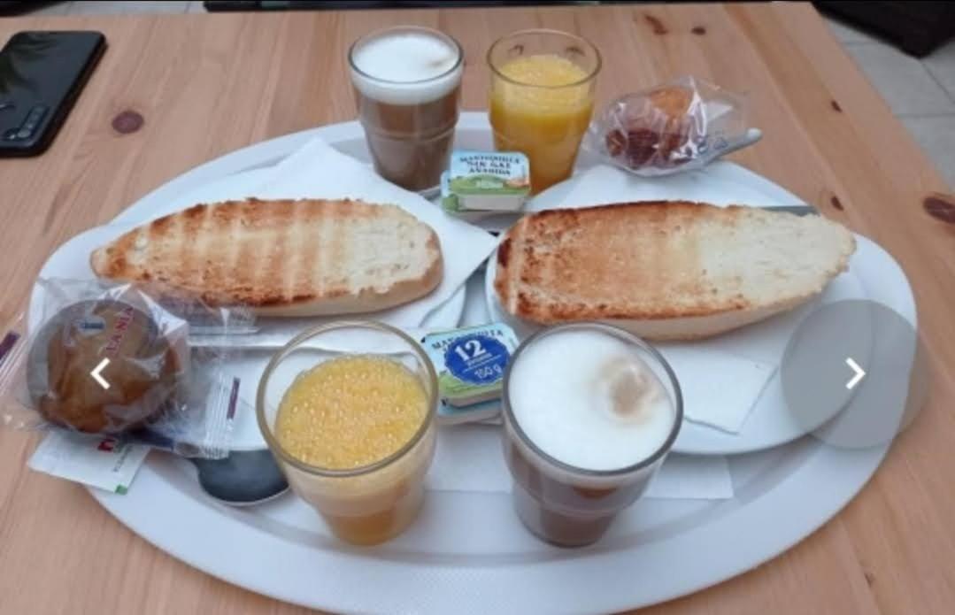 Hostal Fenix Херес де ла Фронтера Екстериор снимка