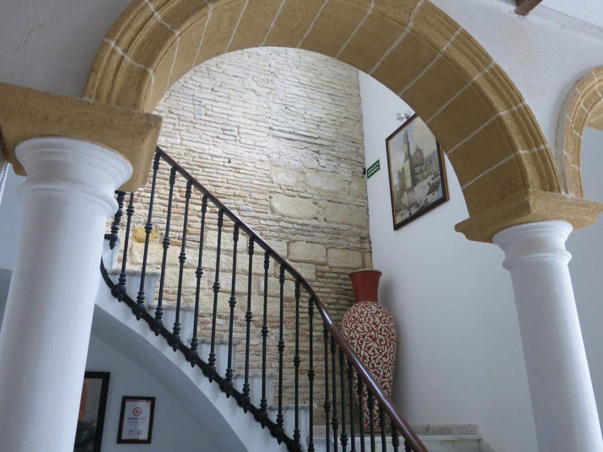 Hostal Fenix Херес де ла Фронтера Екстериор снимка